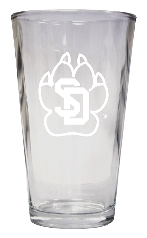 South Dakota Coyotes Officially Licensed 16 oz Pint Glass Engraved