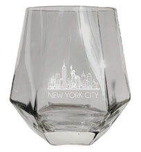 Load image into Gallery viewer, New York City Souvenir Wine Glass EngravedDiamond 15 oz

