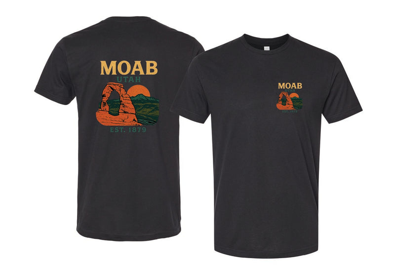 Moab Utah Vintage Design Souvenir Unisex Cotton Crew Neck T-Shirt