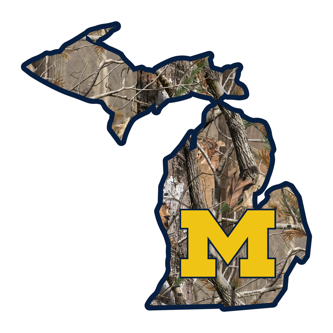Michigan Wolverines Realtree Camouflage Vinyl Sticker/Magnet - Officially Licensed