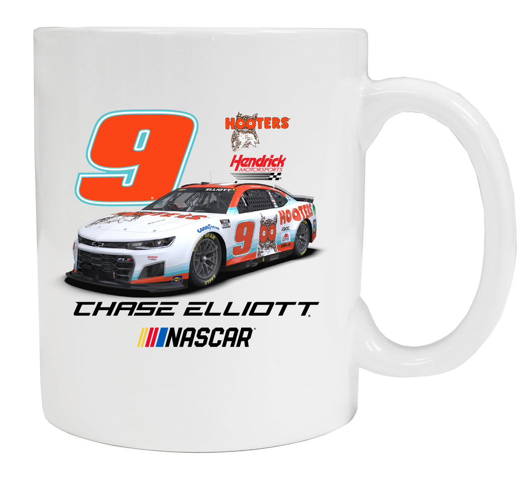 Chase Elliott Hooters 8 oz Ceramic Mug Car Design New for 2022