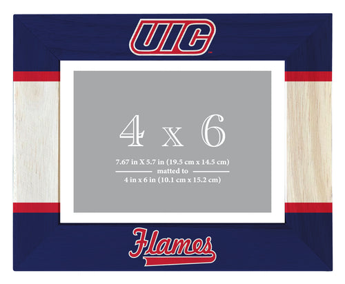 University of Illinois at Chicago Wooden Photo Frame - Customizable 4 x 6 Inch - Elegant Matted Display for Memories