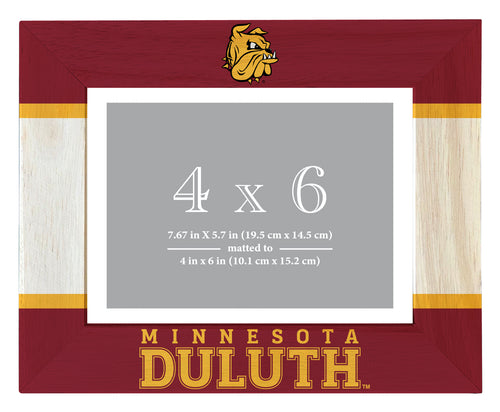 Minnesota Duluth Bulldogs Wooden Photo Frame - Customizable 4 x 6 Inch - Elegant Matted Display for Memories
