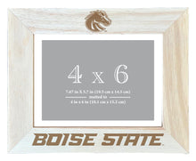 Load image into Gallery viewer, Boise State Broncos Wooden Photo Frame - Customizable 4 x 6 Inch - Elegant Matted Display for Memories
