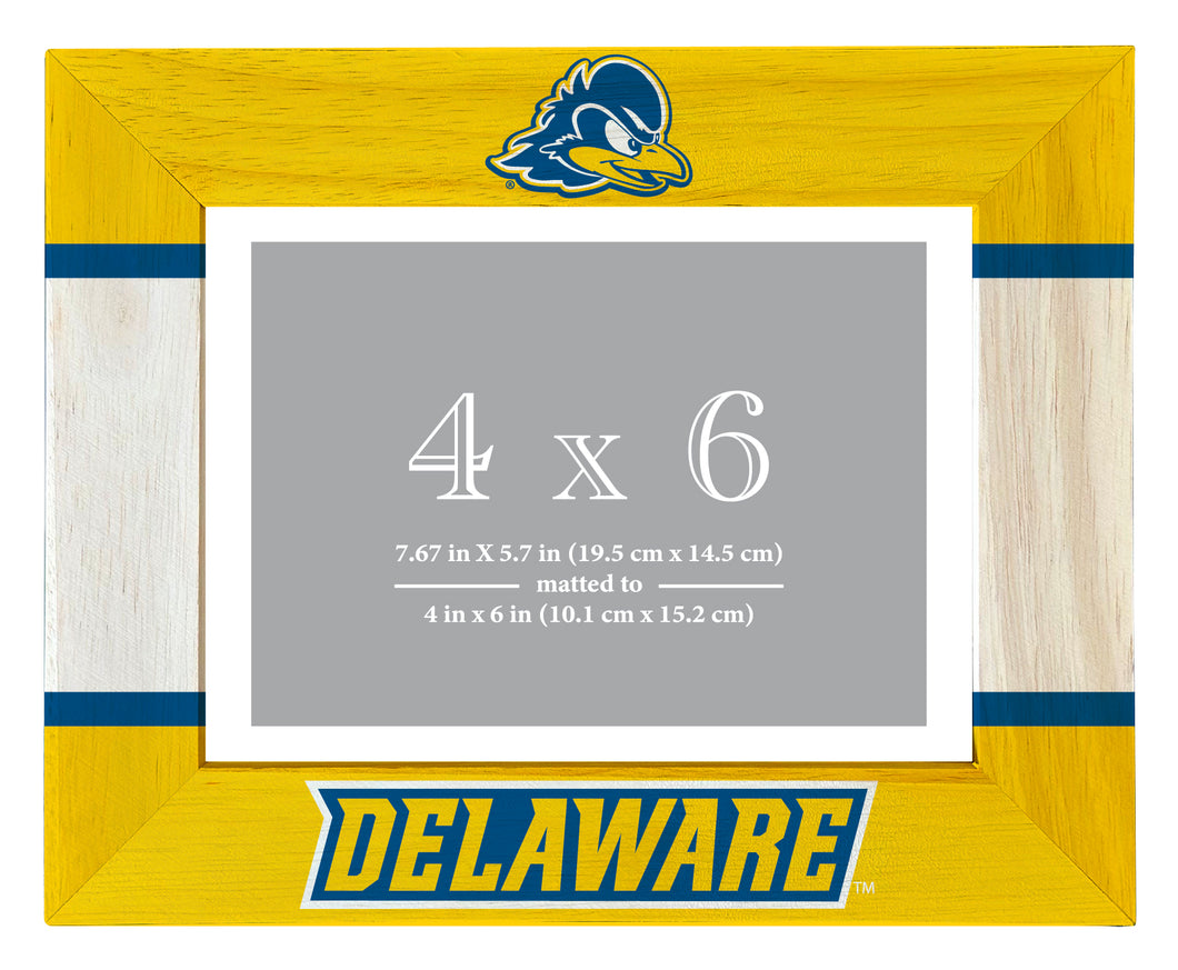 Delaware Blue Hens Wooden Photo Frame - Customizable 4 x 6 Inch - Elegant Matted Display for Memories